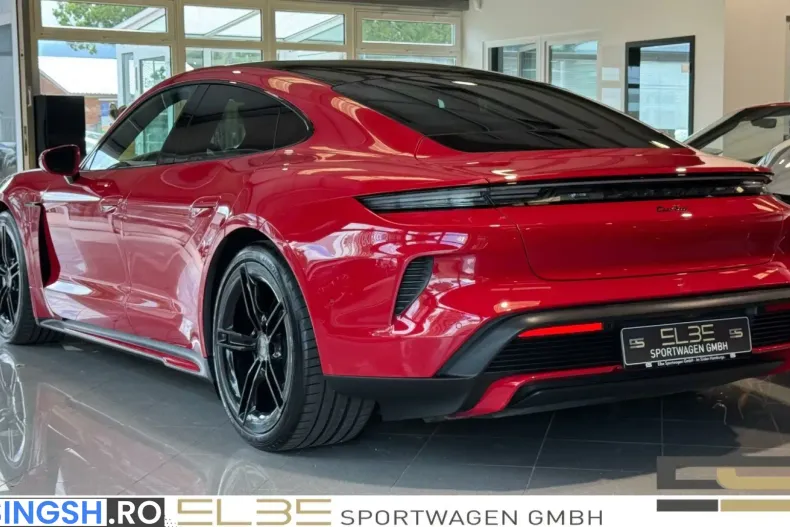 Porsche Taycan din 2024 cu 39.957 km - oferta POR205499 - foto 3