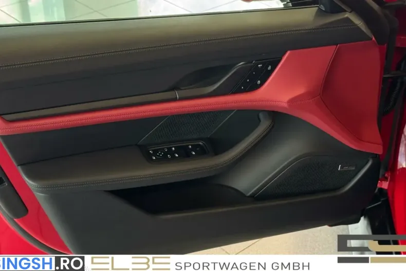 Porsche Taycan din 2024 cu 39.957 km - oferta POR205499 - foto 6