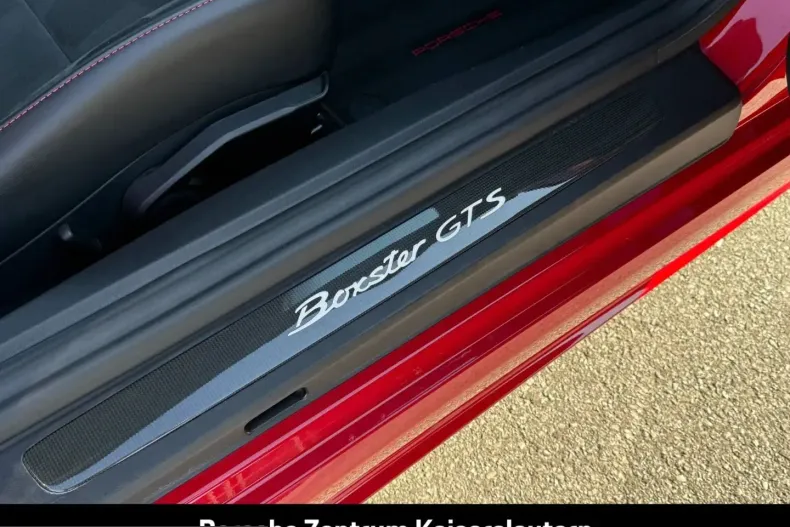 Porsche Boxster din 2024 cu 15.800 km - oferta POR205500 - foto 30