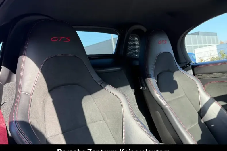 Porsche Boxster din 2024 cu 15.800 km - oferta POR205500 - foto 34