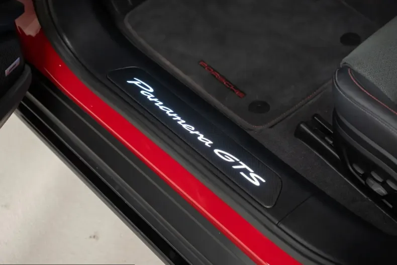 Porsche Panamera din 2025 cu 16.200 km - oferta POR205502 - foto 32