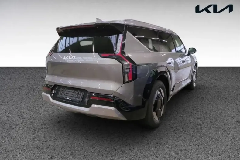 Kia EV9 din 2024 cu 30.460 km - oferta KIA205503 - foto 5