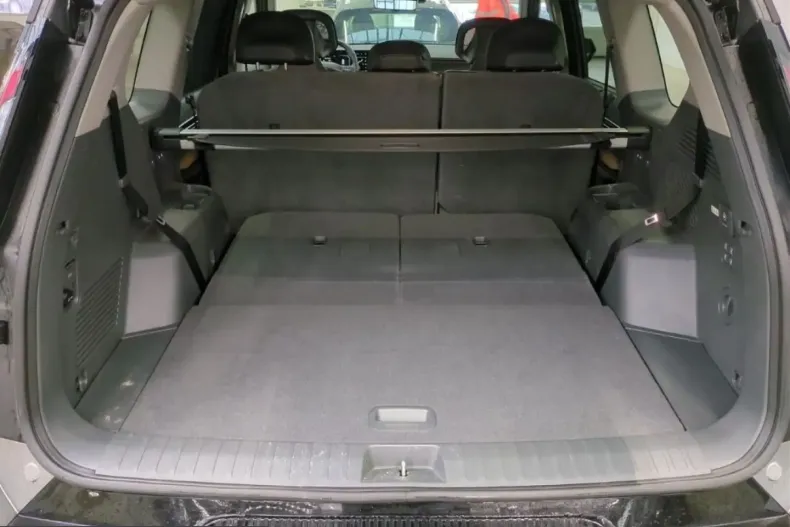 Kia EV9 din 2024 cu 30.460 km - oferta KIA205503 - foto 12