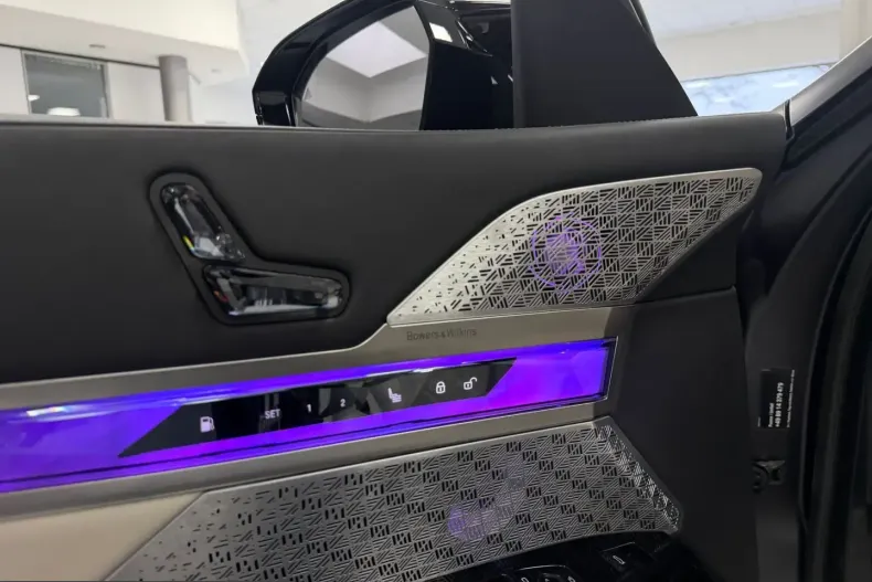 BMW M760 (Seria 7) din 2024 cu 29.235 km - oferta BMW205505 - foto 8