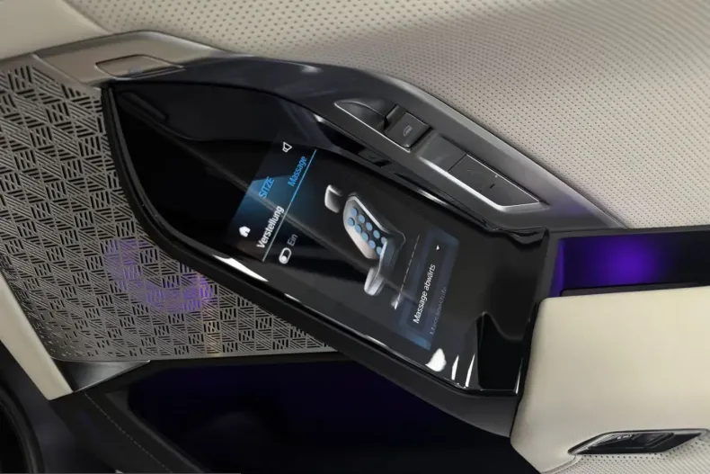 BMW M760 (Seria 7) din 2024 cu 29.235 km - oferta BMW205505 - foto 21