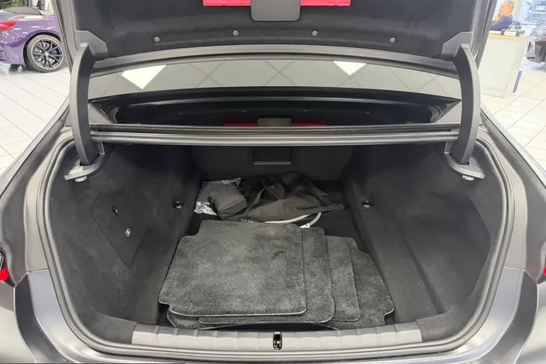 BMW M760 (Seria 7) din 2024 cu 29.235 km - oferta BMW205505 - foto 22