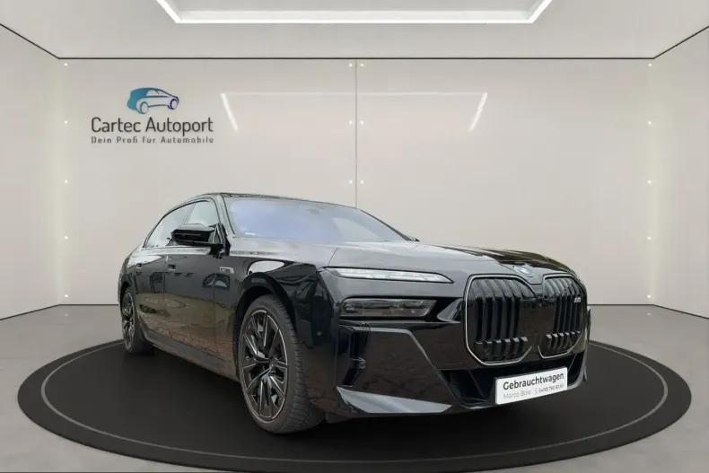 BMW M760 (Seria 7) din 2023 cu 17.000 km - oferta BMW205506 - foto 10