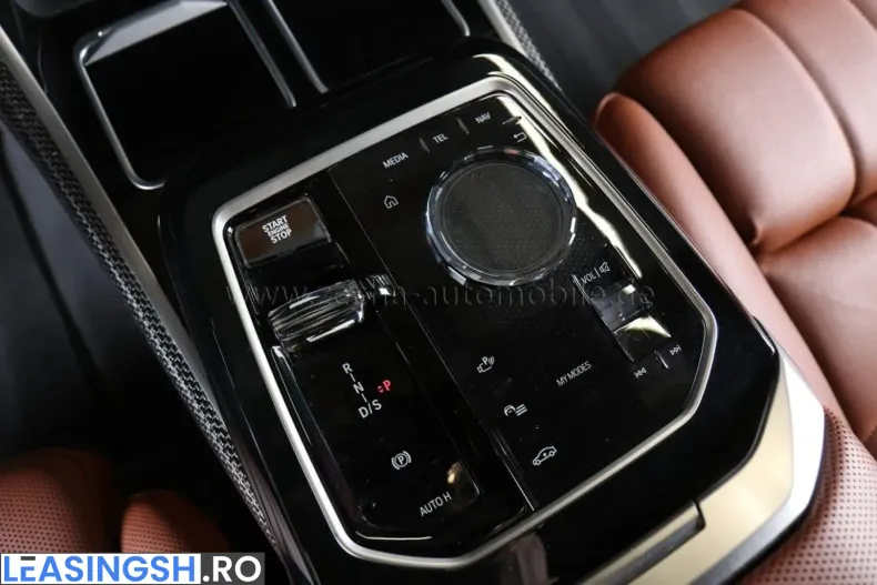 BMW M760 (Seria 7) din 2024 cu 15.000 km - oferta BMW205507 - foto 8