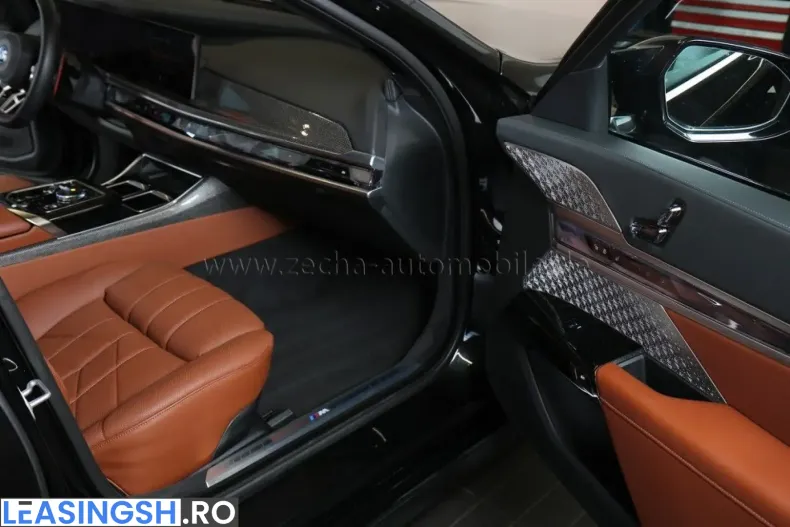 BMW M760 (Seria 7) din 2024 cu 15.000 km - oferta BMW205507 - foto 27