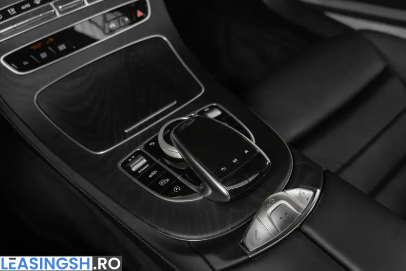 Mercedes-Benz E 450 (Clasa E) din 2021 cu 70.000 km - oferta MER205508 - foto 27