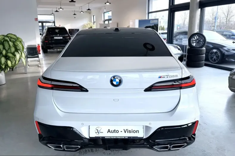 BMW M760 (Seria 7) din 2023 cu 26.172 km - oferta BMW205509 - foto 6