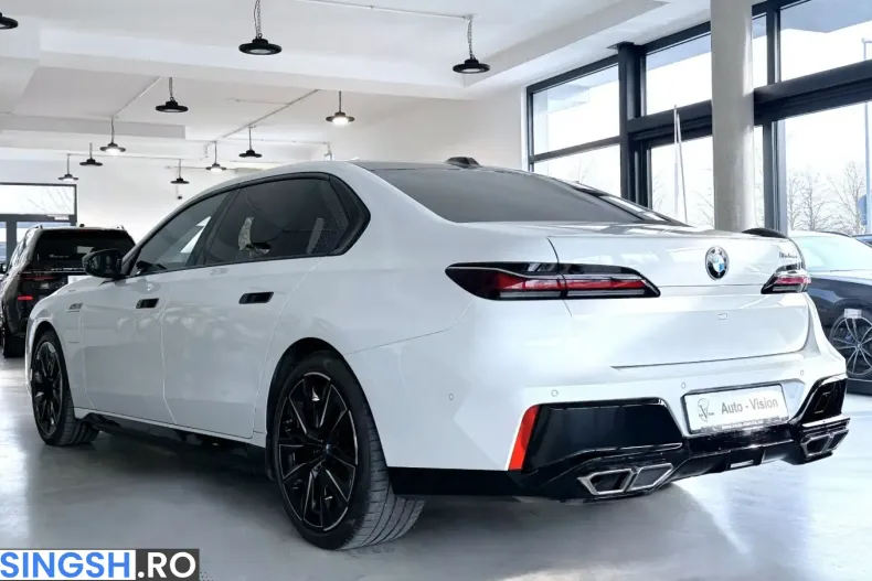 BMW M760 (Seria 7) din 2023 cu 26.172 km - oferta BMW205509 - foto 7