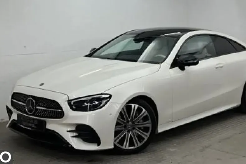 Mercedes-Benz E 300 (Clasa E) din 2021 cu 66.000 km - oferta MER205510 - foto 1