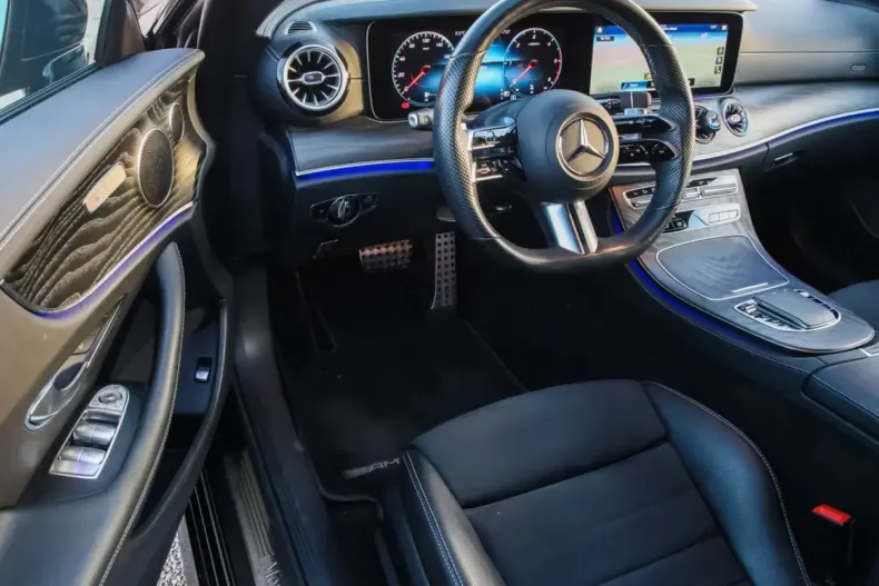 Mercedes-Benz E 400 (Clasa E) din 2022 cu 38.900 km - oferta MER205512 - foto 10