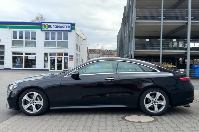 Mercedes-Benz E 300 (Clasa E) din 2021 cu 42.950 km - oferta MER205513 - foto 4