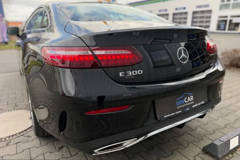 Mercedes-Benz E 300 (Clasa E) din 2021 cu 42.950 km - oferta MER205513 - foto 7