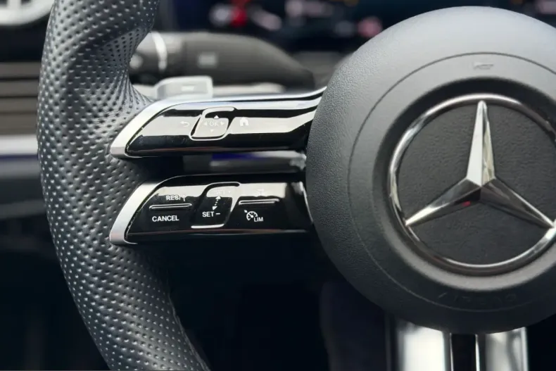 Mercedes-Benz E 300 (Clasa E) din 2021 cu 42.950 km - oferta MER205513 - foto 29