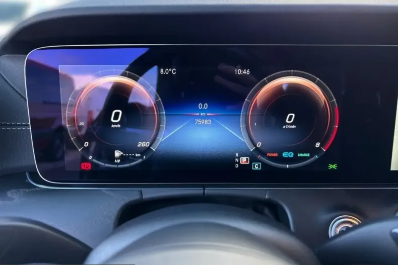 Mercedes-Benz E 300 (Clasa E) din 2022 cu 76.050 km - oferta MER205514 - foto 14