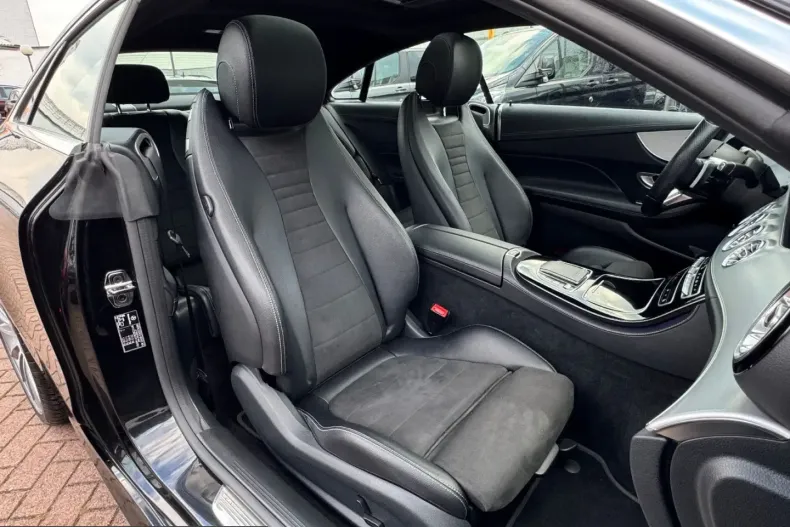 Mercedes-Benz E 300 (Clasa E) din 2021 cu 35.987 km - oferta MER205515 - foto 13