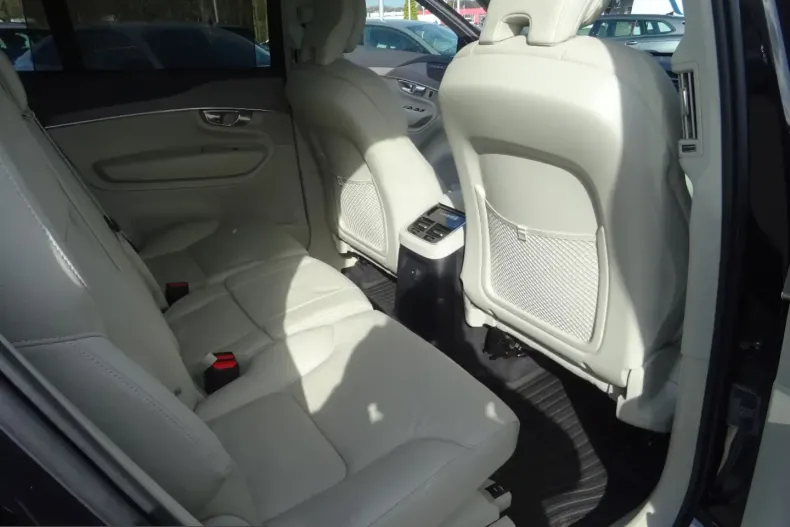 Volvo XC90 din 2025 cu 25.250 km - oferta VOL205518 - foto 12