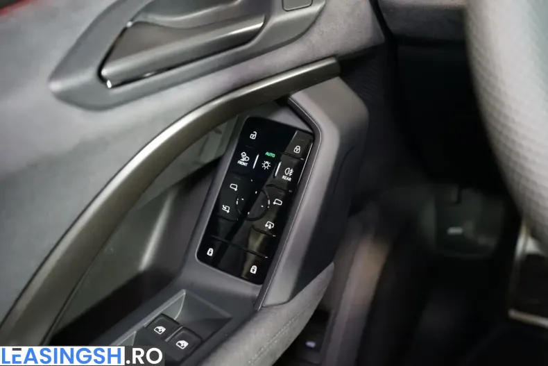 Audi Q5 din 2025 cu 2.515 km - oferta AUD205522 - foto 27