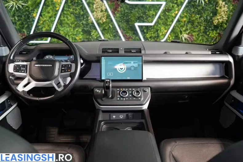 Land Rover Defender din 2024 cu 67.638 km - oferta LAN205523 - foto 8