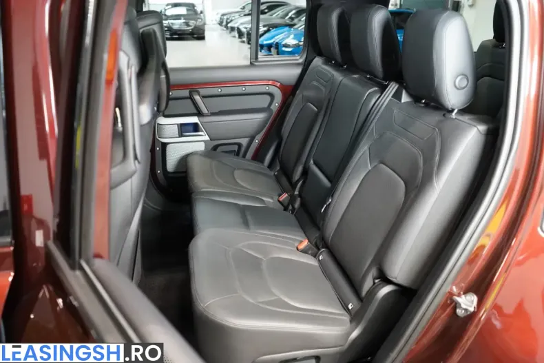 Land Rover Defender din 2024 cu 67.638 km - oferta LAN205523 - foto 12
