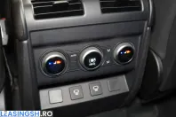 Land Rover Defender din 2024 cu 67.638 km - oferta LAN205523 - foto 32