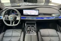 BMW 740 (Seria 7) din 2025 cu 14.225 km - oferta BMW205524 - foto 4