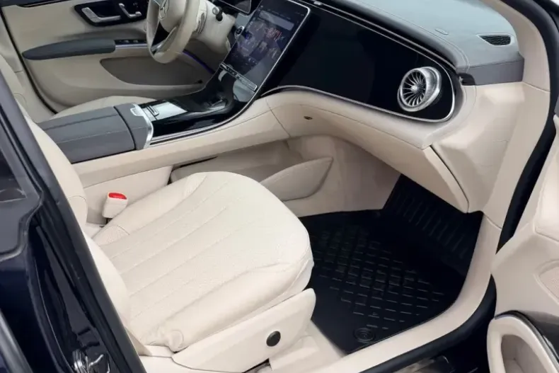 Mercedes-Benz EQS din 2023 cu 72.159 km - oferta MER205525 - foto 6