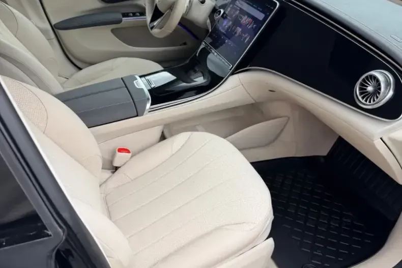 Mercedes-Benz EQS din 2023 cu 72.159 km - oferta MER205525 - foto 7