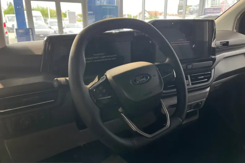 Ford Tourneo Custom din 2025 cu 7 km - oferta FOR205527 - foto 6