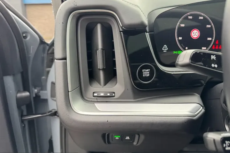 Porsche Cayenne din 2024 cu 45.328 km - oferta POR205528 - foto 18