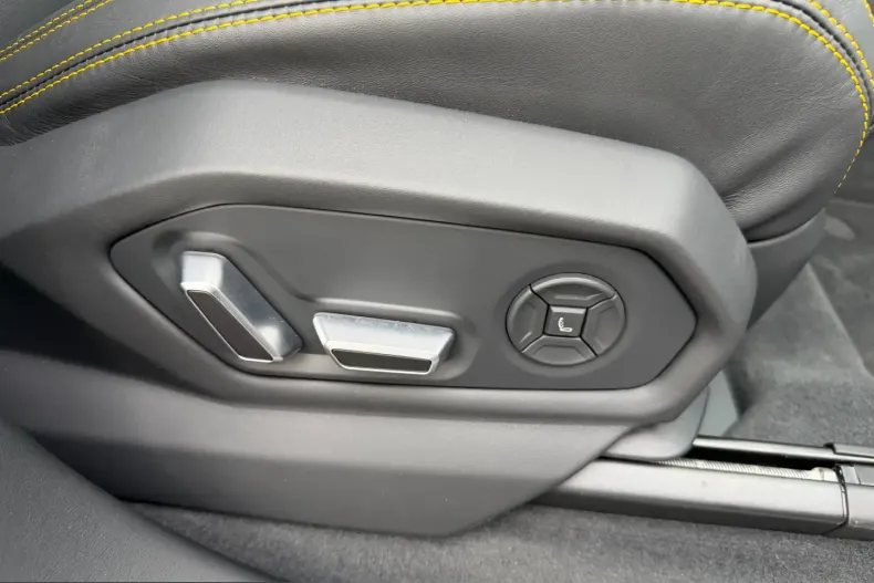 Lamborghini Urus din 2025 cu 21.000 km - oferta LAM205530 - foto 31