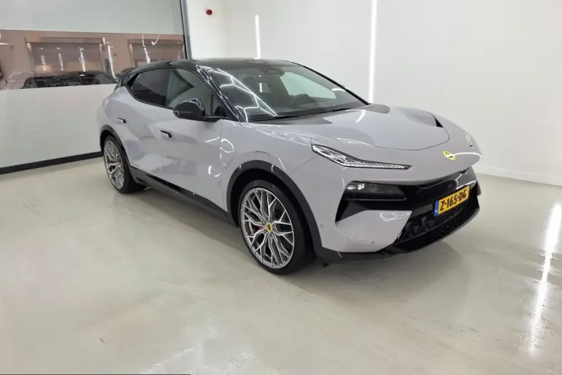 Lotus Eletre din 2024 cu 37.821 km - oferta LOT205531 - foto 2