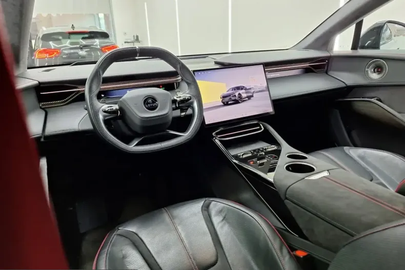 Lotus Eletre din 2024 cu 37.821 km - oferta LOT205531 - foto 5