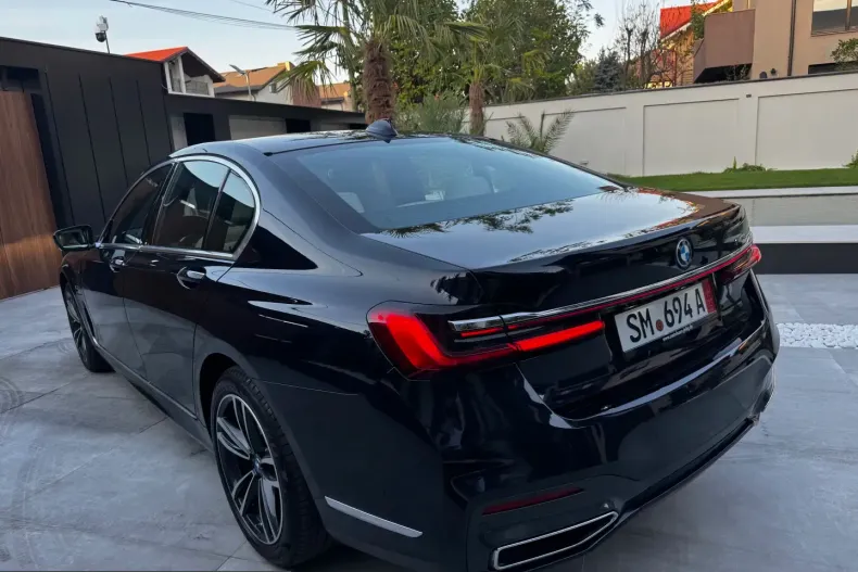 BMW 745 (Seria 7) din 2021 cu 32.000 km - oferta BMW205533 - foto 10