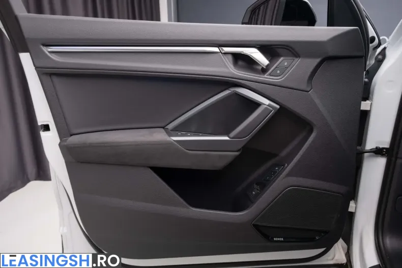 Audi RSQ3 din 2024 cu 14.320 km - oferta AUD205534 - foto 16