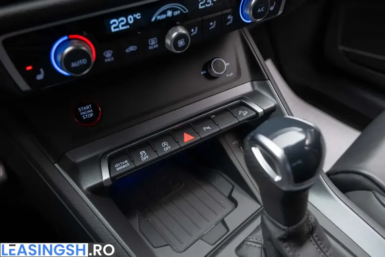 Audi RSQ3 din 2024 cu 14.320 km - oferta AUD205534 - foto 31