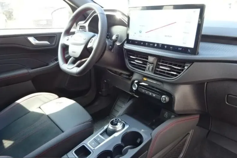 Ford Kuga din 2024 cu 11.000 km - oferta FOR205535 - foto 9