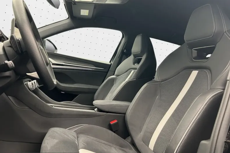 Skoda Kodiaq din 2025 cu 27.101 km - oferta SKO205537 - foto 11