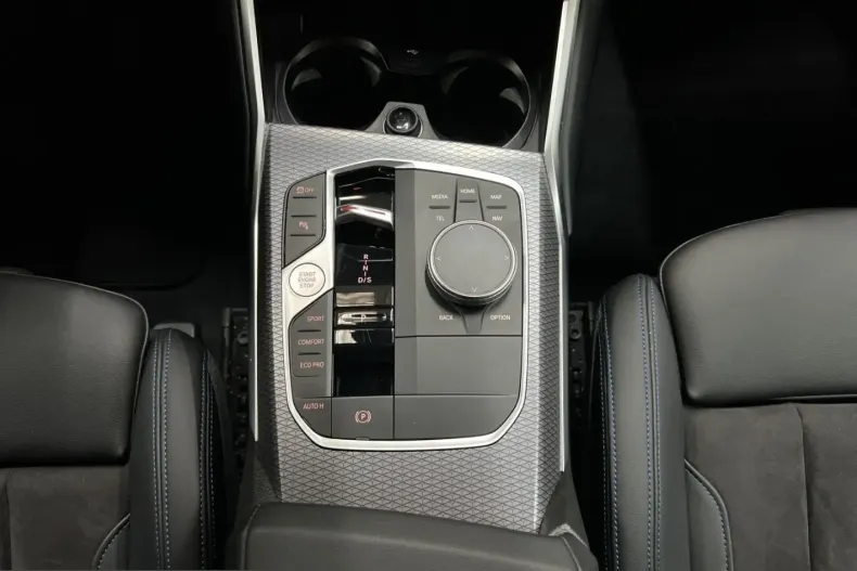 BMW 320 (Seria 3) din 2024 cu 22.157 km - oferta BMW205538 - foto 12