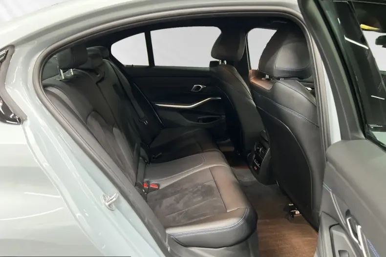 BMW 320 (Seria 3) din 2024 cu 22.157 km - oferta BMW205538 - foto 13