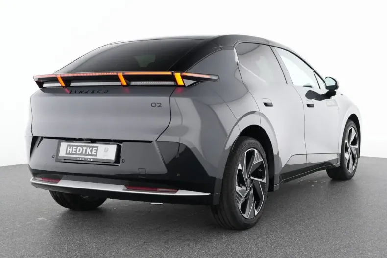 Lynk & Co 02 din 2025 cu 11.988 km - oferta LYN205539 - foto 2