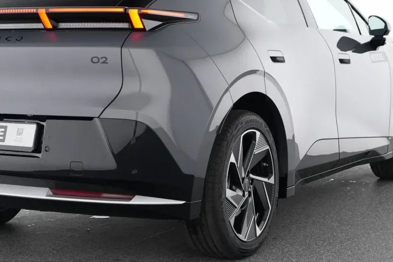 Lynk & Co 02 din 2025 cu 11.988 km - oferta LYN205539 - foto 10