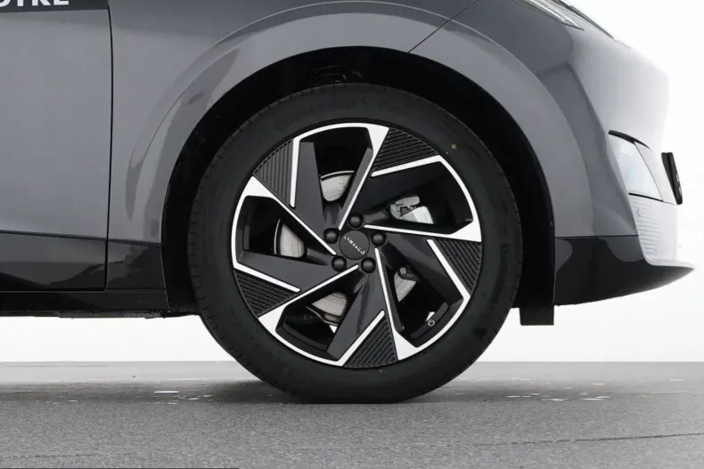 Lynk & Co 02 din 2025 cu 11.988 km - oferta LYN205539 - foto 19