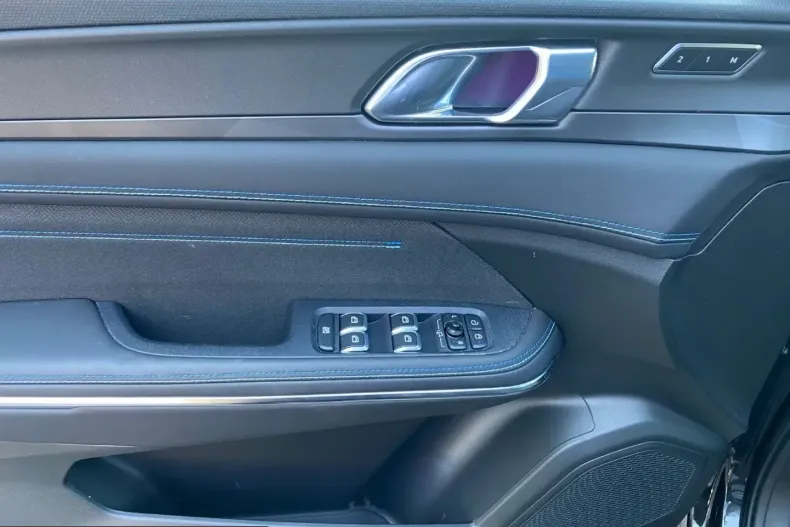 Lynk & Co 01 din 2024 cu 25.583 km - oferta LYN205540 - foto 17