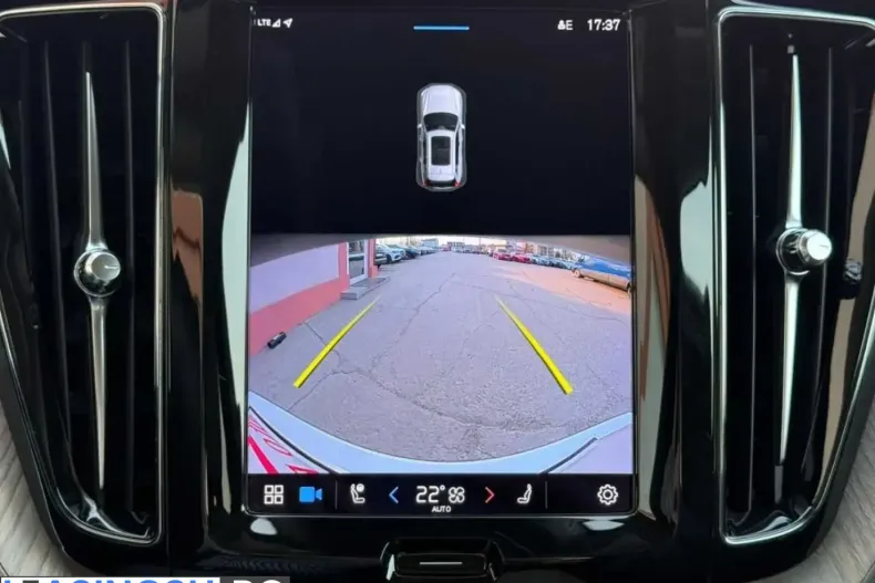 Volvo XC60 din 2021 cu 125.000 km - oferta VOL205541 - foto 26