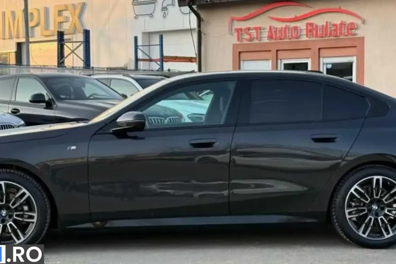 BMW 520i (Seria 5) din 2025 cu 25.000 km - oferta BMW205542 - foto 4