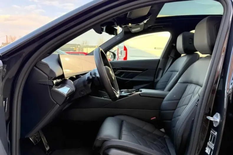 BMW 520i (Seria 5) din 2025 cu 25.000 km - oferta BMW205542 - foto 19